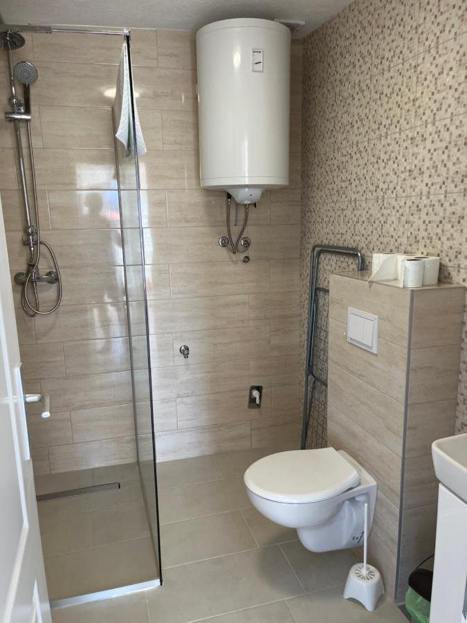 Sea View, Peaceful. Apartamento Makarska Exterior foto