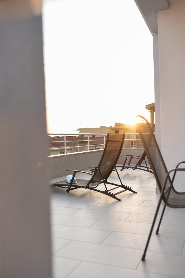 Sea View, Peaceful. Apartamento Makarska Exterior foto